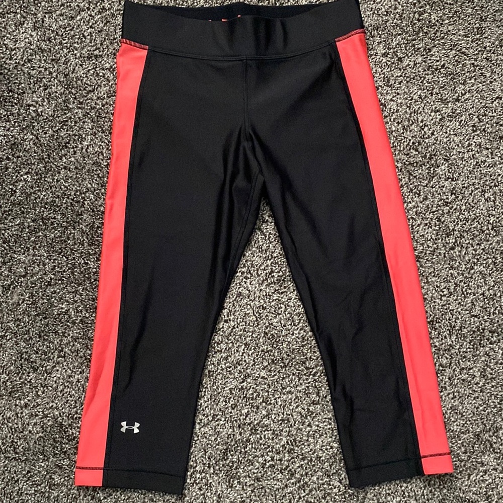 Under Amour HeatGear Compression Capri Leggings